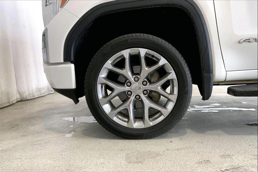 used 2020 GMC Sierra 1500 car, priced at $33,303