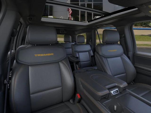 new 2025 Ford Expedition car, priced at $81,080