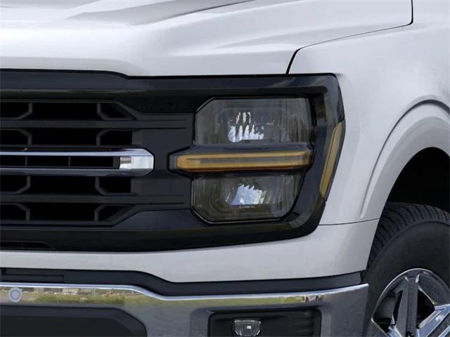 new 2024 Ford F-150 car, priced at $43,032