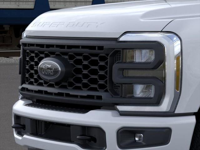 new 2025 Ford F-250 car, priced at $77,101