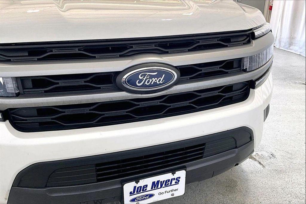 used 2024 Ford Expedition car, priced at $45,131
