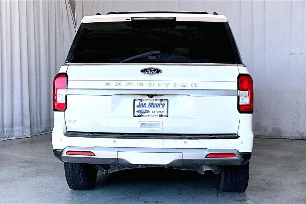 used 2024 Ford Expedition car, priced at $45,131