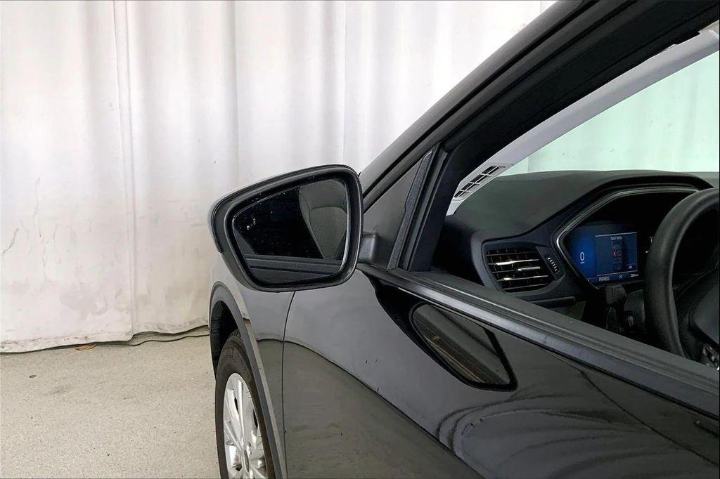 used 2025 Ford Escape car, priced at $25,991