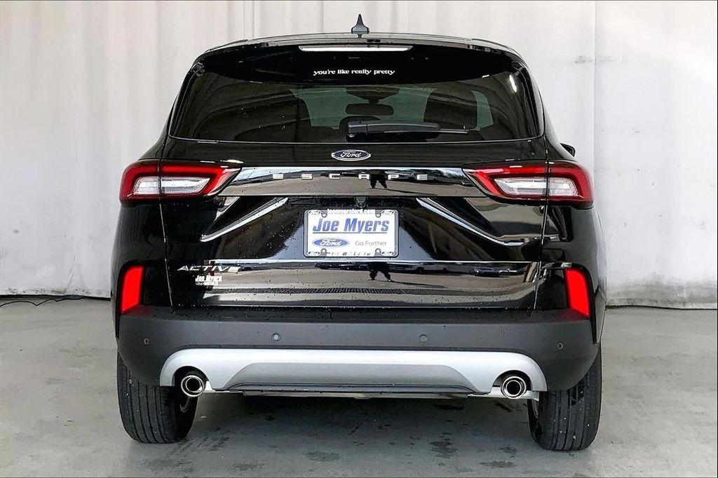 used 2025 Ford Escape car, priced at $25,991