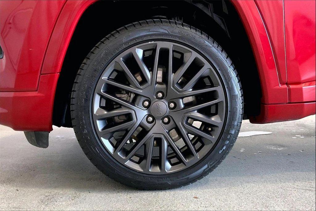 used 2023 Jeep Compass car, priced at $20,322