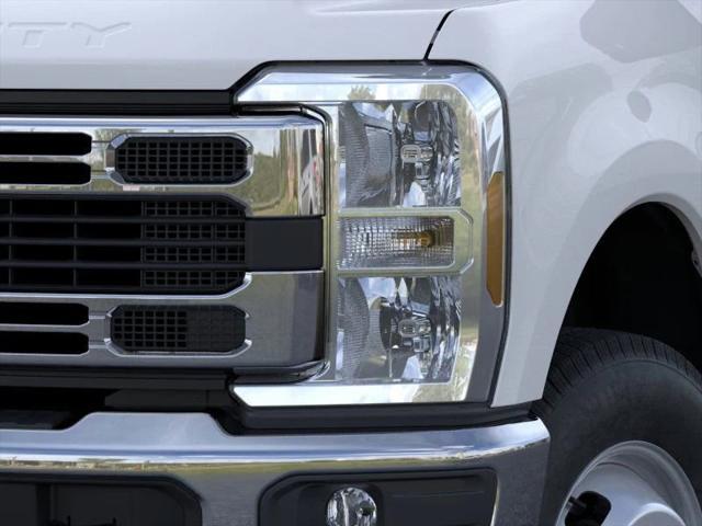 new 2025 Ford F-350 car, priced at $63,354