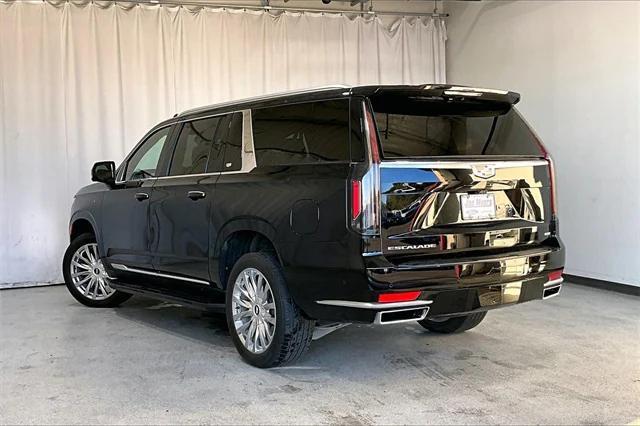 used 2023 Cadillac Escalade ESV car, priced at $75,711