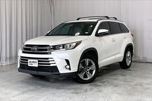 used 2018 Toyota Highlander car, priced at $25,991