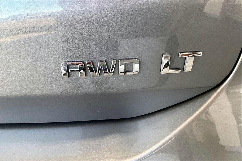 used 2024 Chevrolet Equinox car, priced at $19,522
