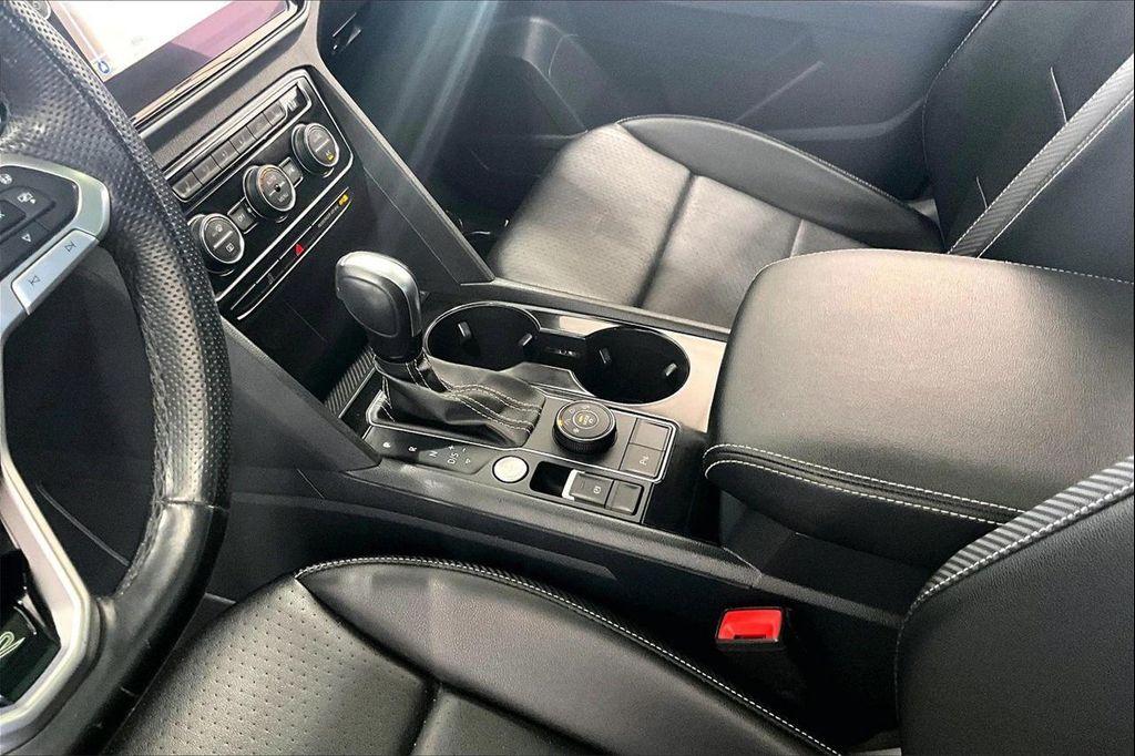 used 2022 Volkswagen Atlas Cross Sport car, priced at $24,395