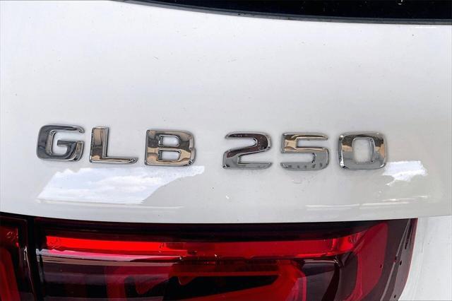 used 2020 Mercedes-Benz GLB 250 car, priced at $23,991