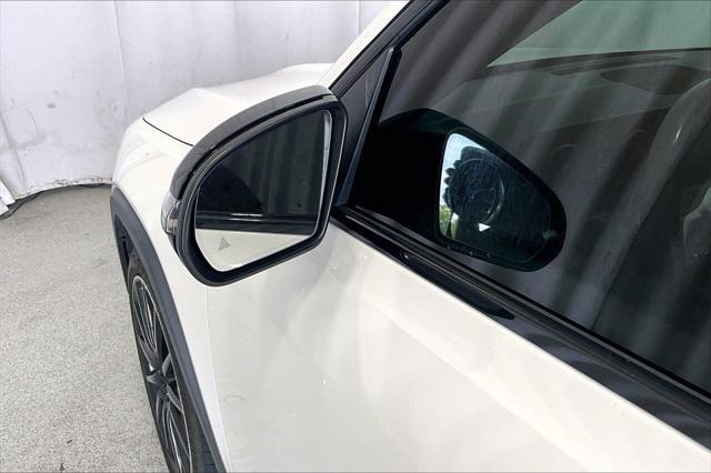 used 2020 Mercedes-Benz GLB 250 car, priced at $23,991