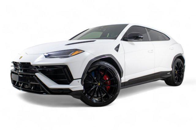 used 2023 Lamborghini Urus car, priced at $309,000