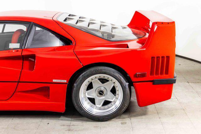 used 1990 Ferrari F40 car