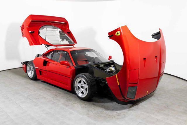 used 1990 Ferrari F40 car