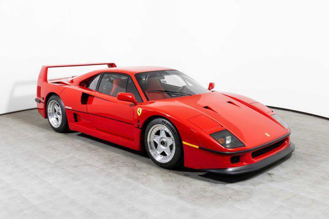 used 1990 Ferrari F40 car