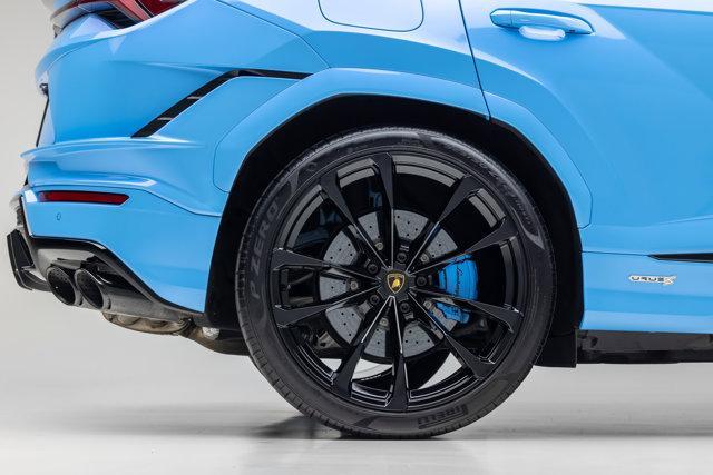 used 2023 Lamborghini Urus car, priced at $259,990