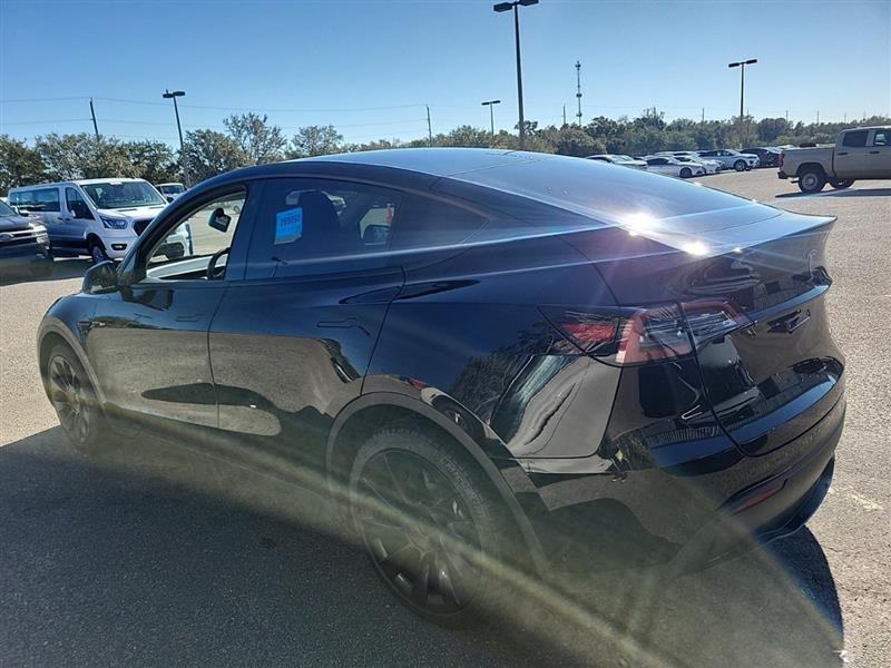 used 2021 Tesla Model Y car, priced at $28,995