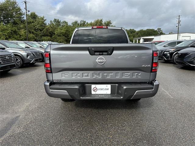 new 2025 Nissan Frontier car, priced at $40,275