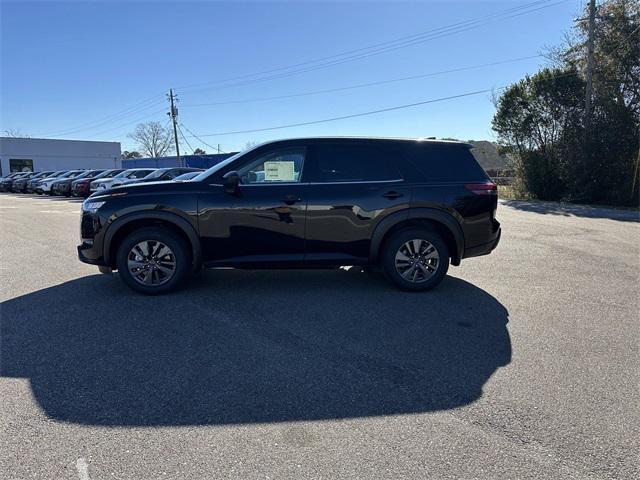 new 2025 Nissan Pathfinder car, priced at $38,010