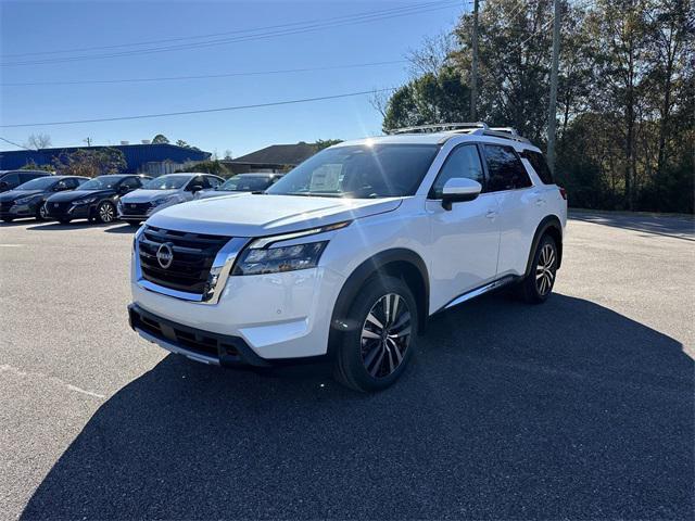 new 2025 Nissan Pathfinder car, priced at $51,440