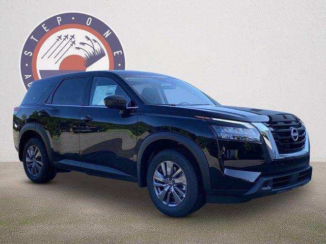 new 2024 Nissan Pathfinder car, priced at $35,512