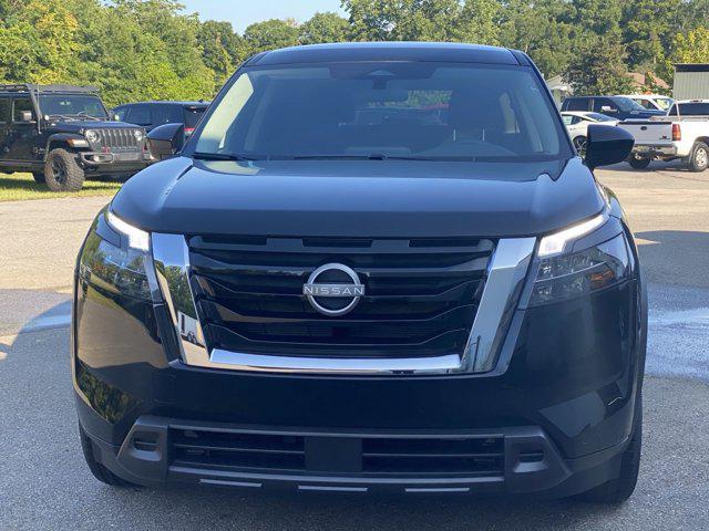 new 2024 Nissan Pathfinder car, priced at $35,512