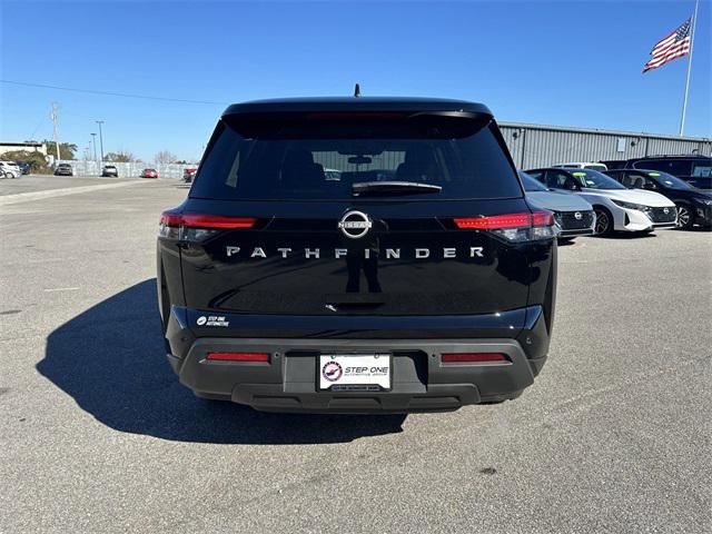 new 2025 Nissan Pathfinder car, priced at $38,365