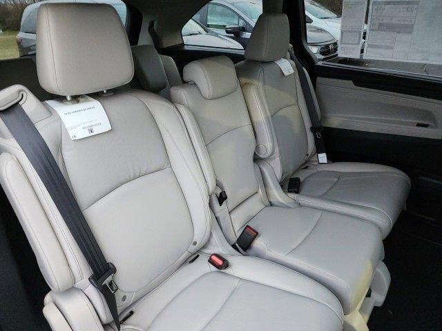 new 2025 Honda Odyssey car, priced at $45,510