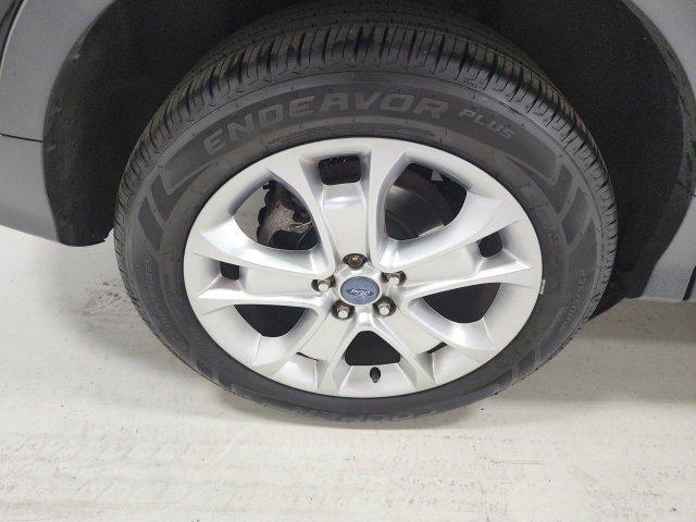 used 2013 Ford Escape car, priced at $7,998