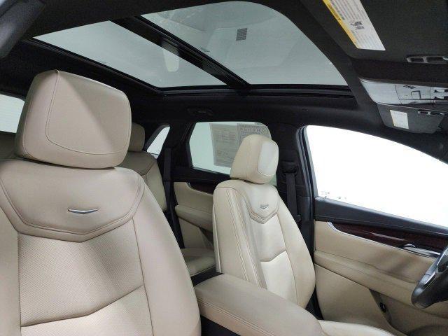 used 2017 Cadillac XT5 car, priced at $15,785