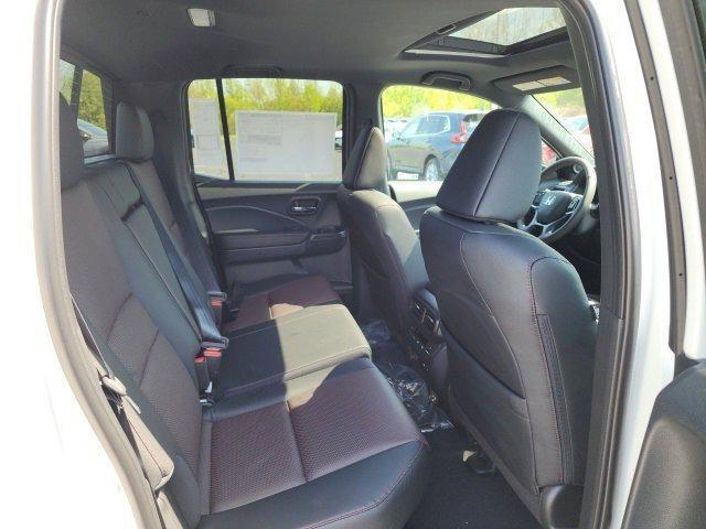 new 2025 Honda Ridgeline car, priced at $48,655