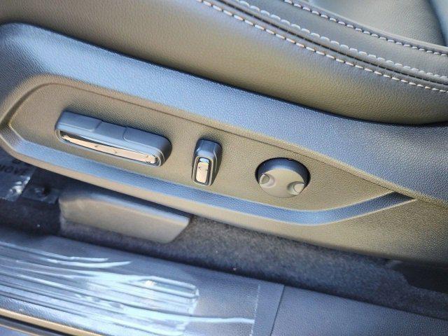 new 2025 Honda Pilot car, priced at $44,418