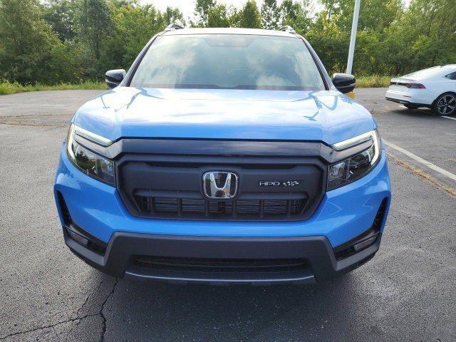 new 2024 Honda Passport car, priced at $45,633