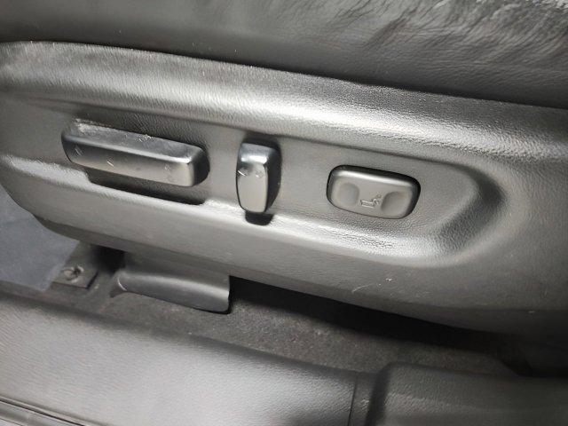 used 2022 Honda Pilot car, priced at $31,499