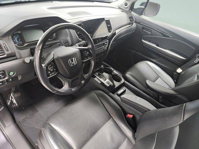 used 2022 Honda Pilot car, priced at $31,499