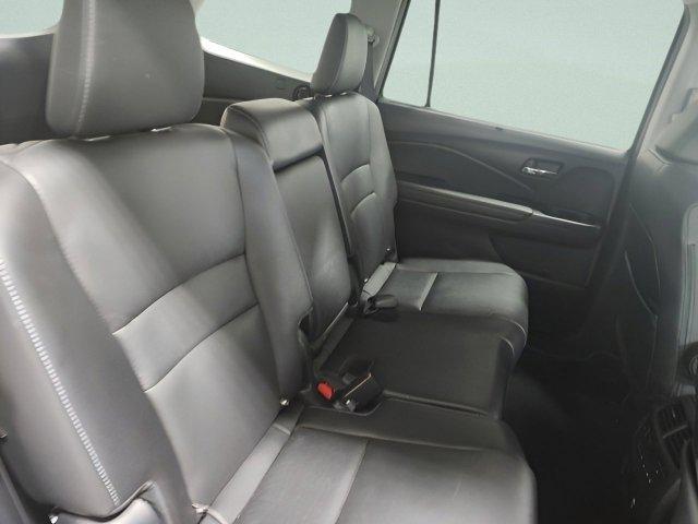 used 2022 Honda Pilot car, priced at $31,499