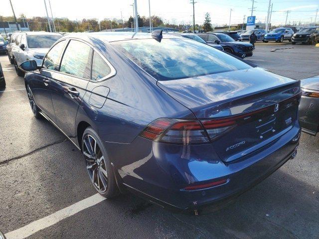 new 2025 Honda Accord Hybrid car