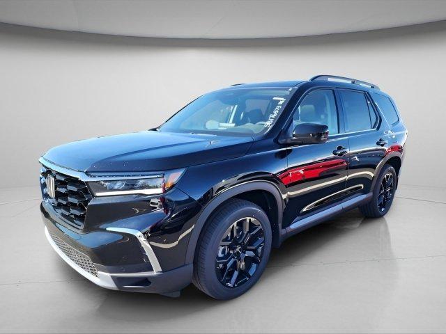 new 2025 Honda Pilot car, priced at $50,882