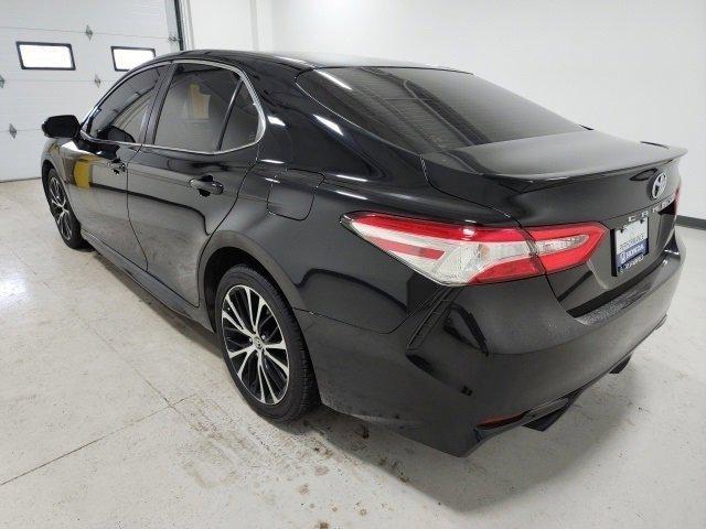 used 2018 Toyota Camry car, priced at $16,989