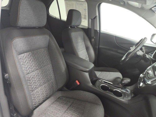 used 2022 Chevrolet Equinox car, priced at $19,639