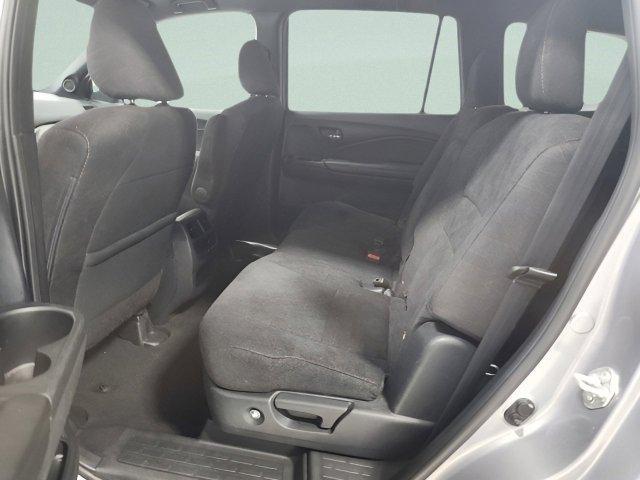 used 2022 Honda Pilot car, priced at $26,989