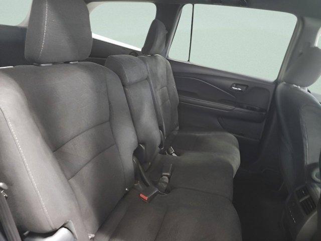 used 2022 Honda Pilot car, priced at $26,989