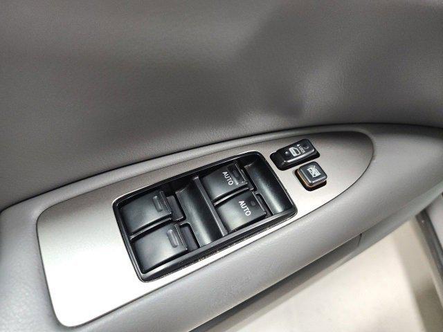 used 2006 Toyota Avalon car, priced at $7,450