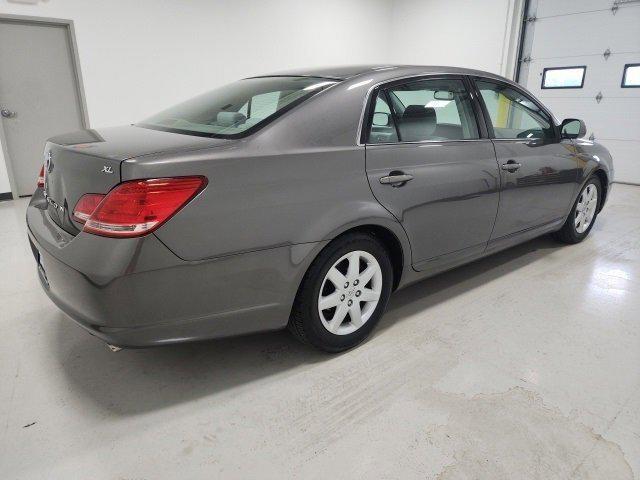 used 2006 Toyota Avalon car, priced at $7,450