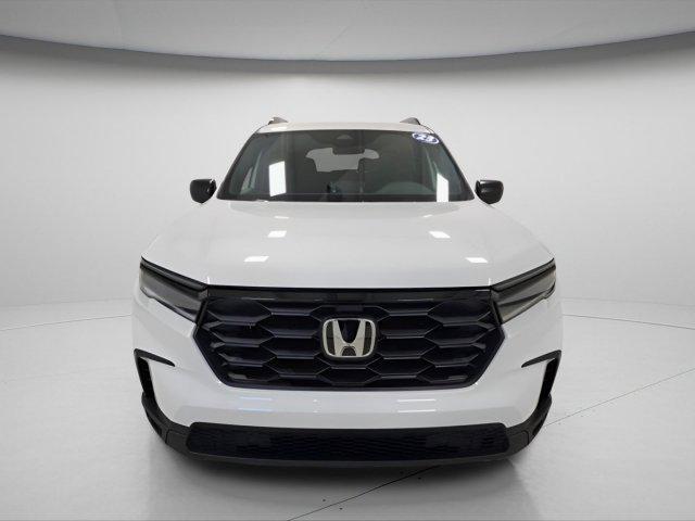 used 2023 Honda Pilot car, priced at $36,989