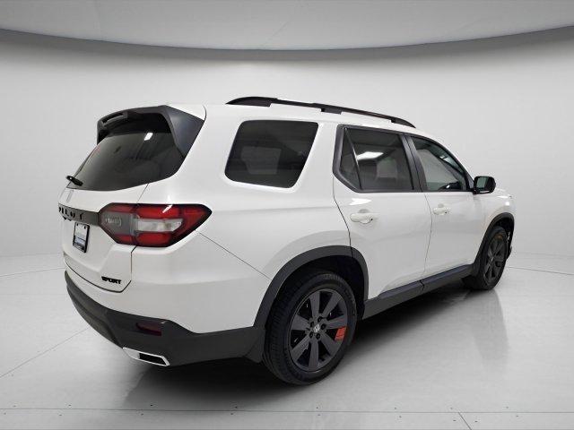 used 2023 Honda Pilot car, priced at $36,989