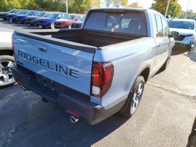 new 2025 Honda Ridgeline car, priced at $42,367