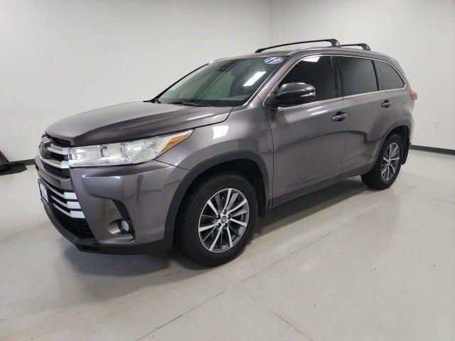 used 2019 Toyota Highlander car, priced at $26,496