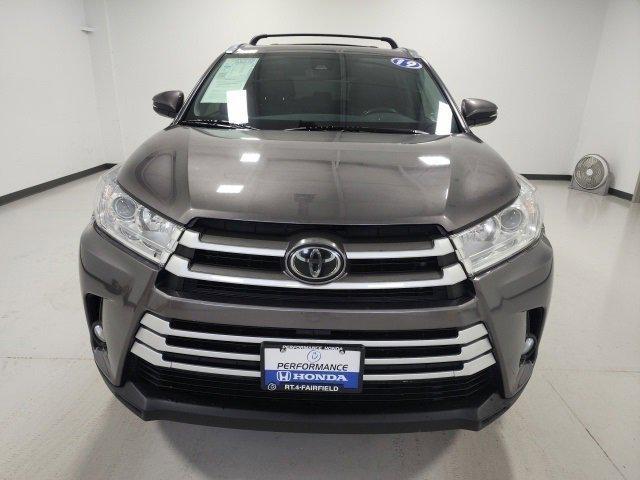 used 2019 Toyota Highlander car, priced at $26,496